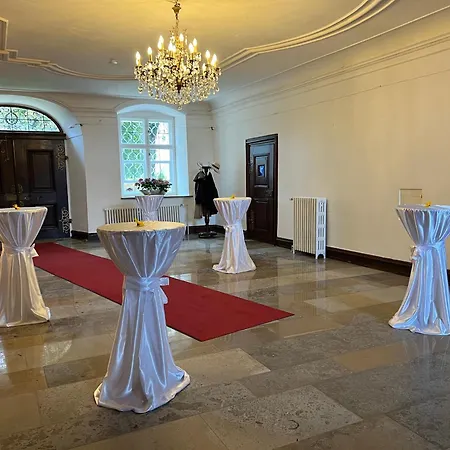 Napoleonsuite Auf Schloss Huerbel דירה